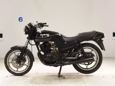 Suzuki GSX250
