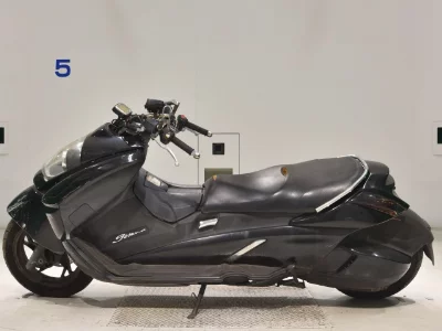 Suzuki GEMMA250