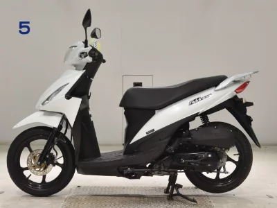Suzuki ADDRESS110-2