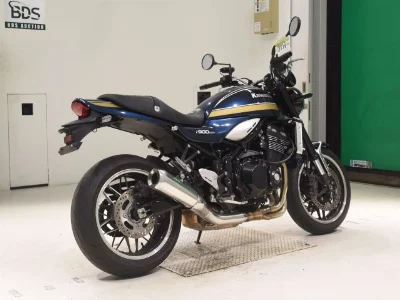 Kawasaki Z900RS