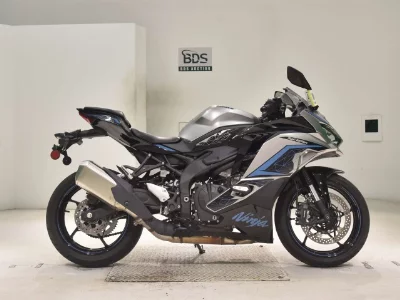 Kawasaki ZX-25R-2SE
