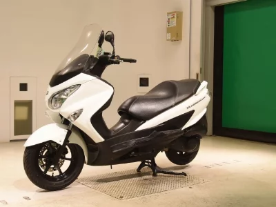 Suzuki BURGMAN200