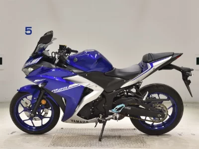 Yamaha YZF-R25