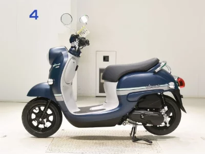Yamaha VINO-4