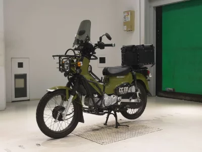 Honda  CROSS  CUB 110-2