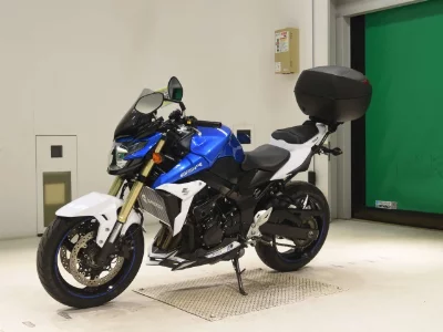 Suzuki GSR750A