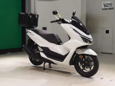Honda PCX125-4