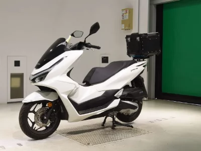 Honda PCX125-4