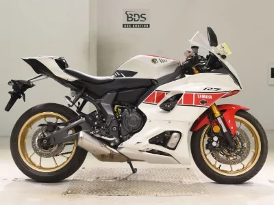 Yamaha YZF-R7-2