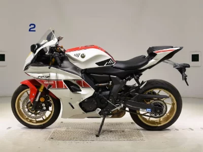 Yamaha YZF-R7-2