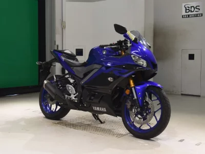 Yamaha YZF-R25A