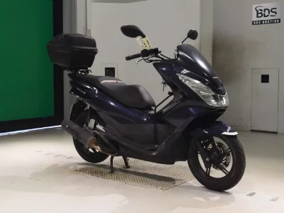 Honda PCX125-2