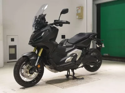 Honda X-ADV750-2