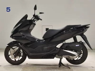 Honda PCX125-4