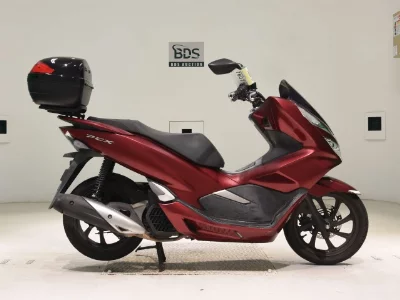 Honda PCX125-3