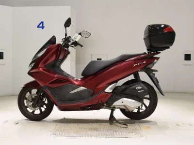 Honda PCX125-3