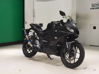 Yamaha YZF-R25A