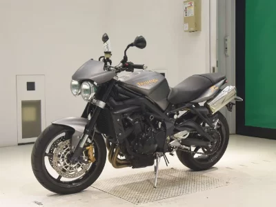 Triumph TRIUMPH STREET TRIPLE R