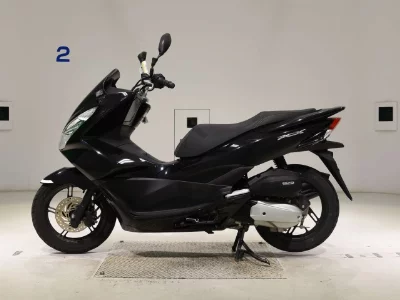 Honda PCX125-2