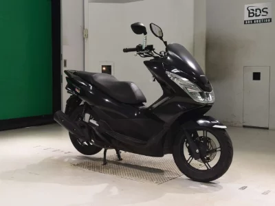 Honda PCX125-2