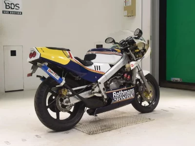 Honda NSR250R-3