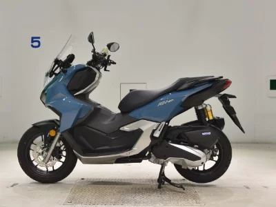 Honda ADV160