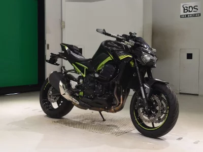 Kawasaki Z900-2