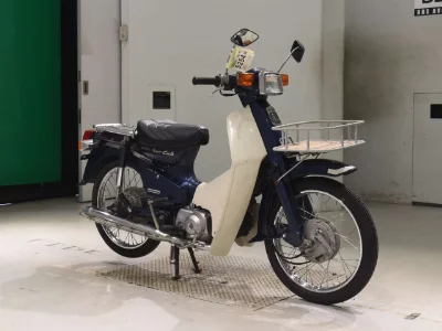 Honda C90
