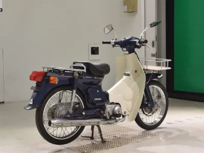 Honda C90