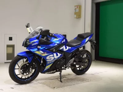 Suzuki GSX250R