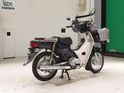 Honda C110-2