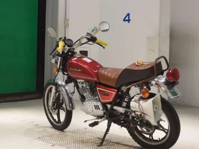 Suzuki GN125H