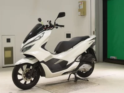 Honda PCX125-3