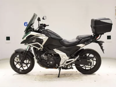 Honda NC750X-3