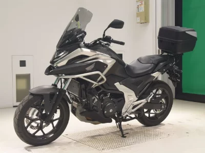 Honda NC750X-3