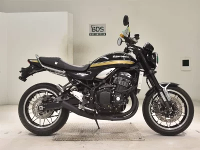 Kawasaki Z900RS