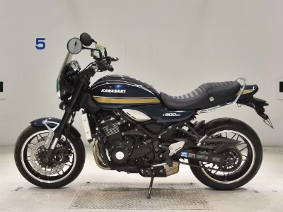 Kawasaki Z900RS
