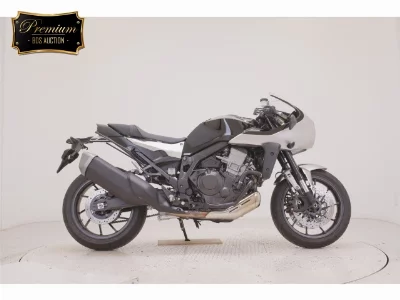 Honda HAWK11