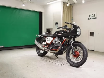 MOTO GUZZI MOTO GUZZI V7 RACER