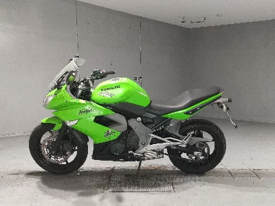 Kawasaki NINJA400R