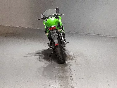 Kawasaki NINJA400R