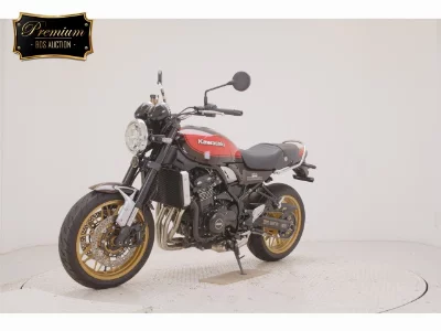Kawasaki Z900RS