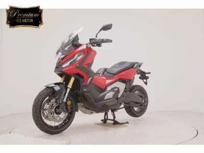 Honda X-ADV750-2