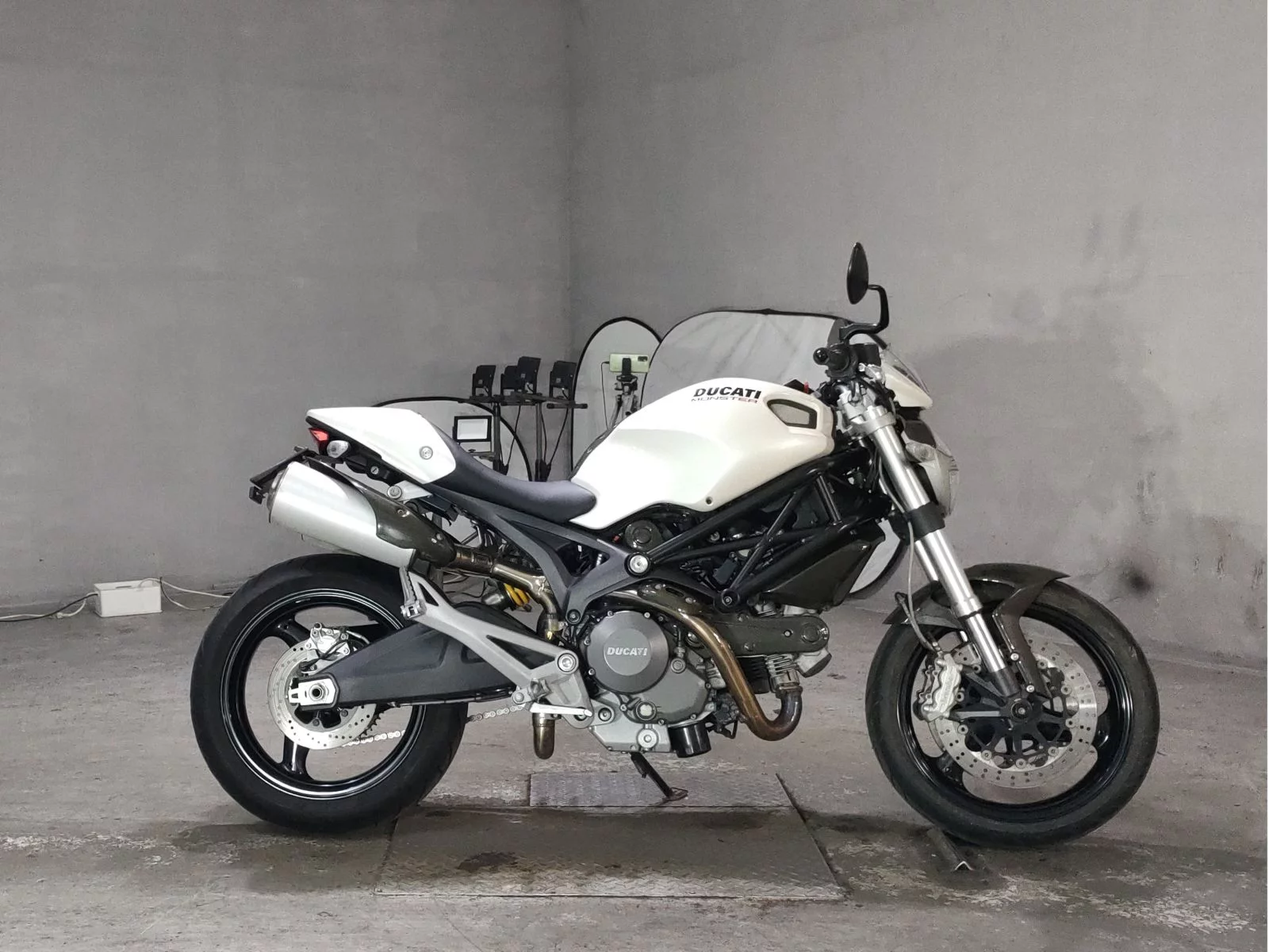 Ducati DUCATI  MONSTAR 696  с аукциона в Японии