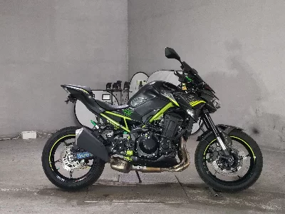Kawasaki Z900