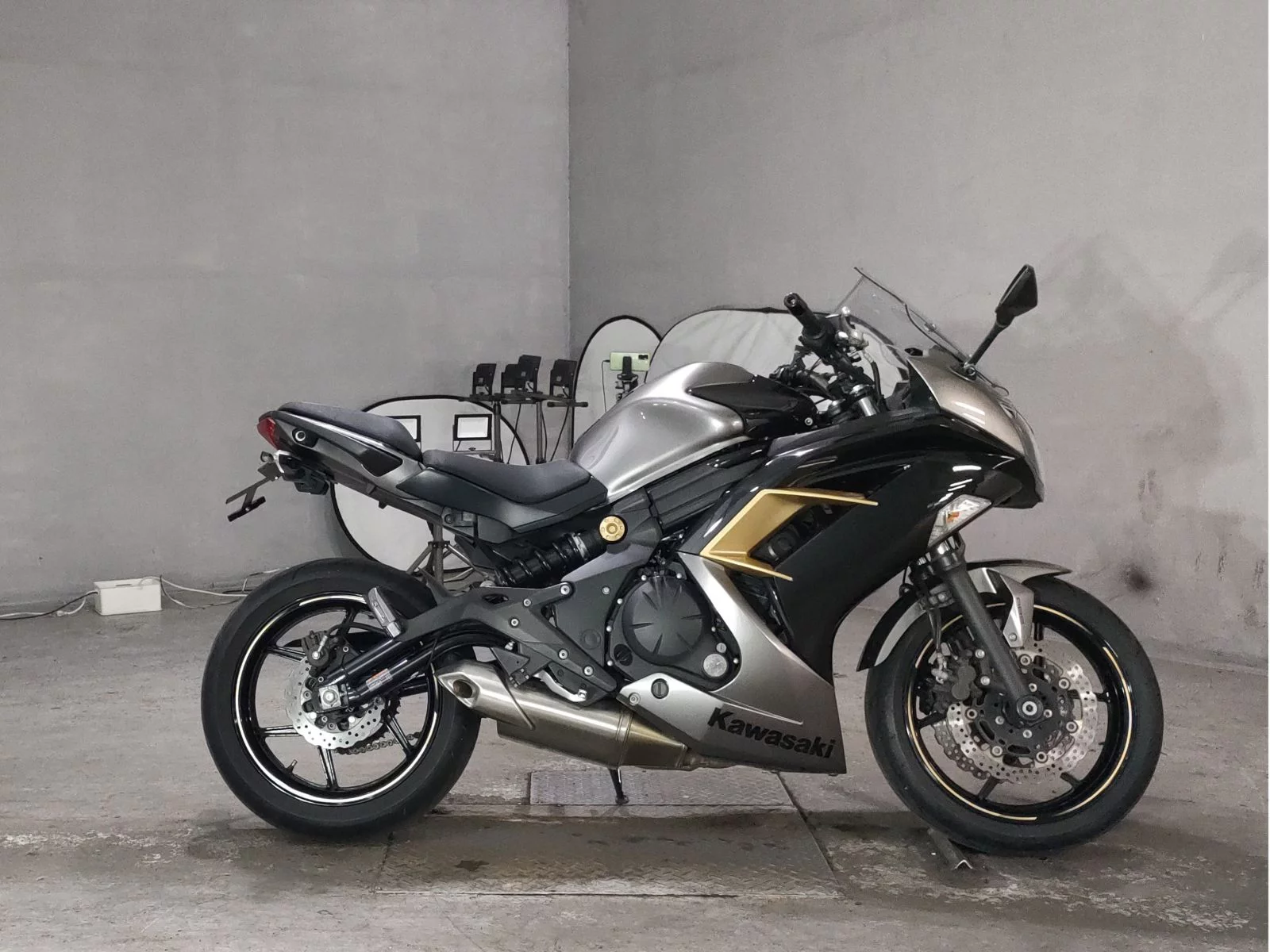 Kawasaki NINJA400 2019