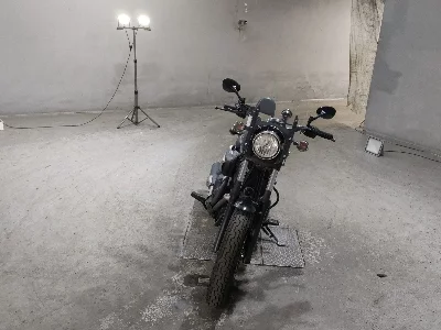 Yamaha BOLT