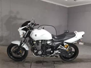 Yamaha XJR1300