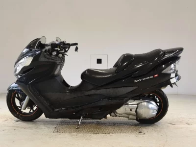 Suzuki SKYWAVE 250M