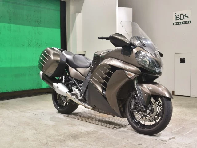 Kawasaki 1400GTR  с аукциона в Японии